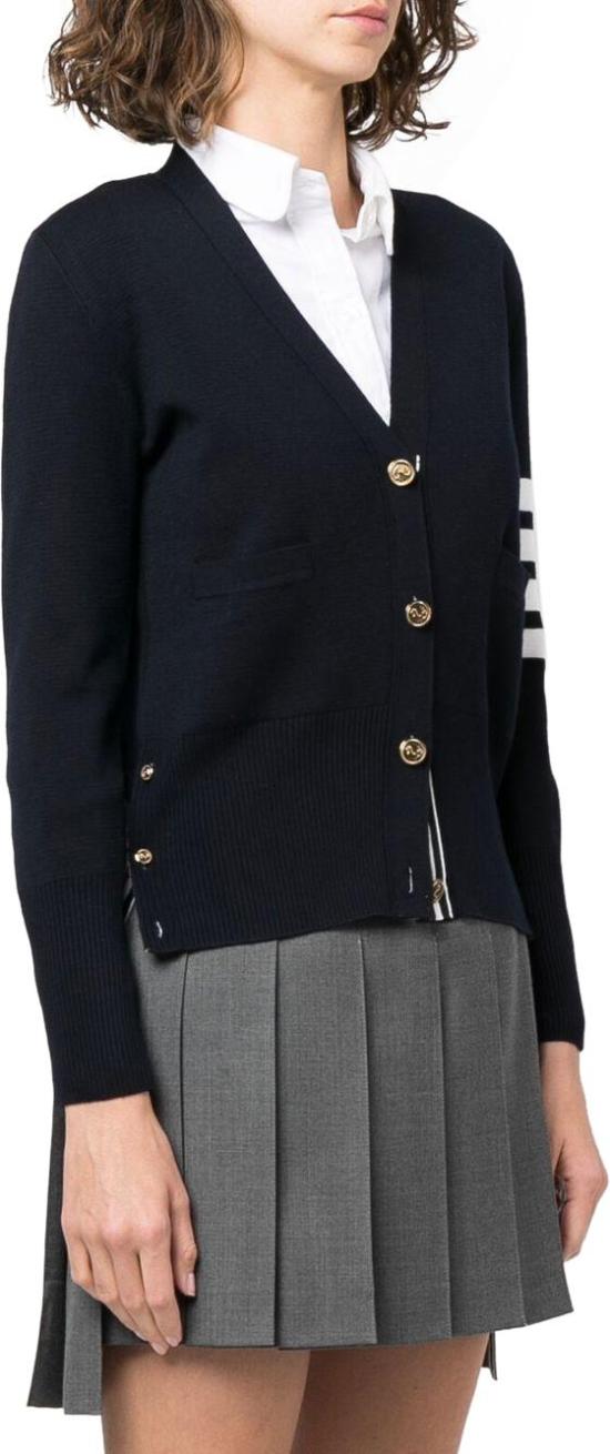 26SS 톰브라운 파인 메리노 울 4바 클래식 V넥 가디건 FKC207A00014415 BLUE - THOM BROWNE