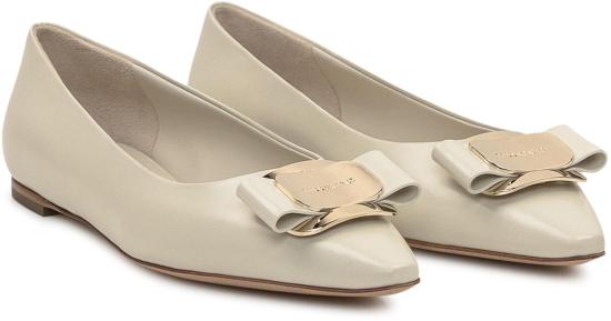 25SS 살바토레 페라가모 플랫 슈즈 01H585768695 WHITE - SALVATORE FERRAGAMO