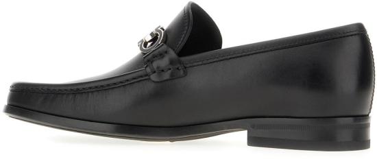 26SS 살바토레 페라가모 로퍼 686084001 BLACK - SALVATORE FERRAGAMO