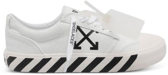 26SS 오프화이트 스니커즈 W28QC9F0010110 WHITE