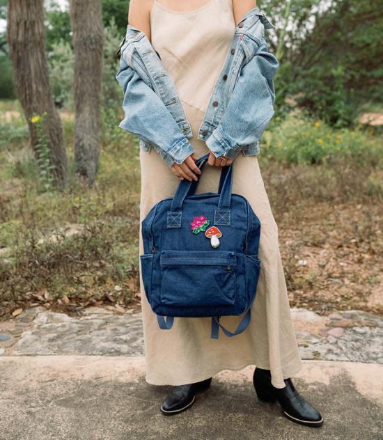  마트르 부미 브로치 Matr Boomie Bala Mani 비즈 로터스  핀 - MATR BOOMIE