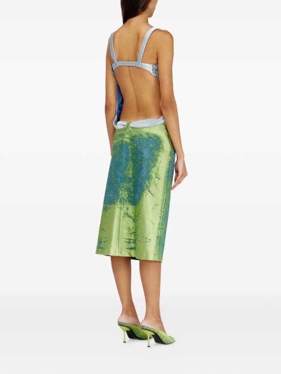 26SS 디젤 De-Sanat 컬러드 새틴 데님 오픈백 에이프런 드레스 인 A225190EFDK E7623 - DIESEL