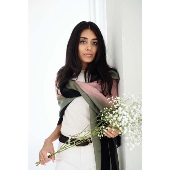  베리어슬리 머플러/스카프 다양한 색상의 아이리스 캐시미어 메리노 핸드메이드 스카프 - VARIOUSLY