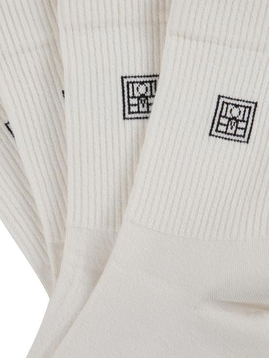 26SS 토템 양말 241WSG1579YA0049 070 White - TOTEME
