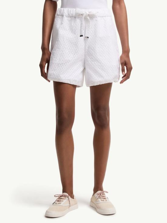 26SS 몽클레어 숏팬츠 L10932B00010 597LQ001 White - MONCLER