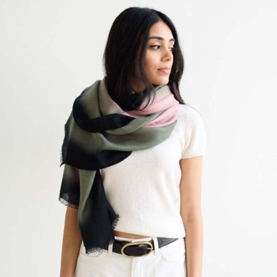  베리어슬리 머플러/스카프 다양한 색상의 아이리스 캐시미어 메리노 핸드메이드 스카프 - VARIOUSLY