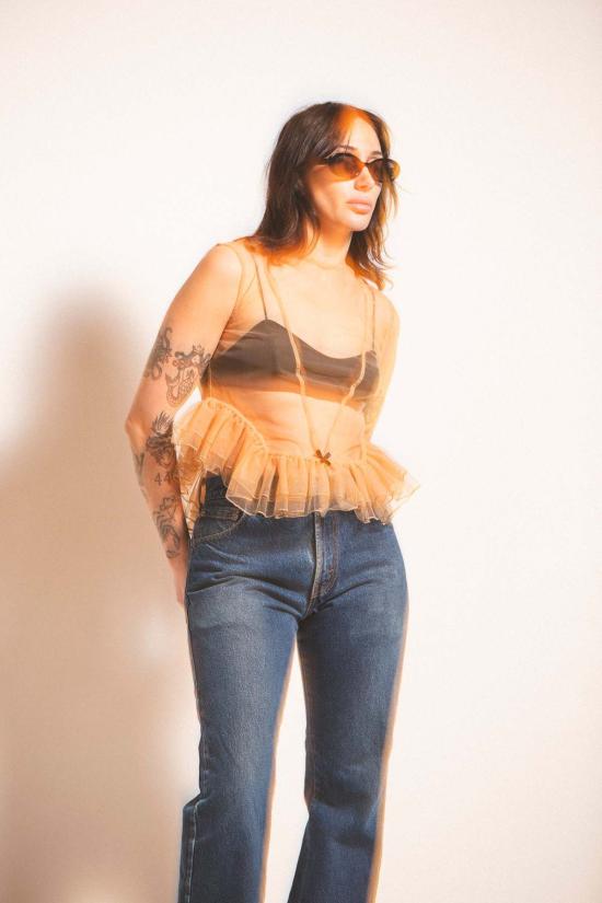  Esthé 블라우스 에스테 튤 페플럼 러플 탑 - OTHER BRANDS