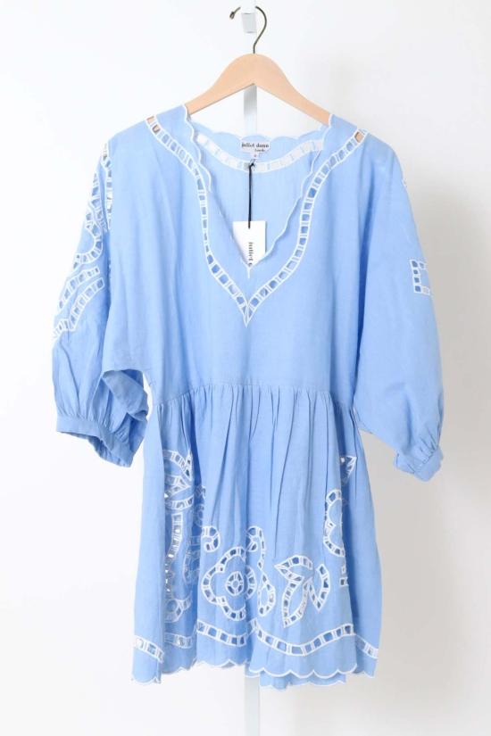  Juliet Dunn 숏 원피스 줄리엣 던 오버사이즈 컷워크 장식 루즈핏 미니 드레스