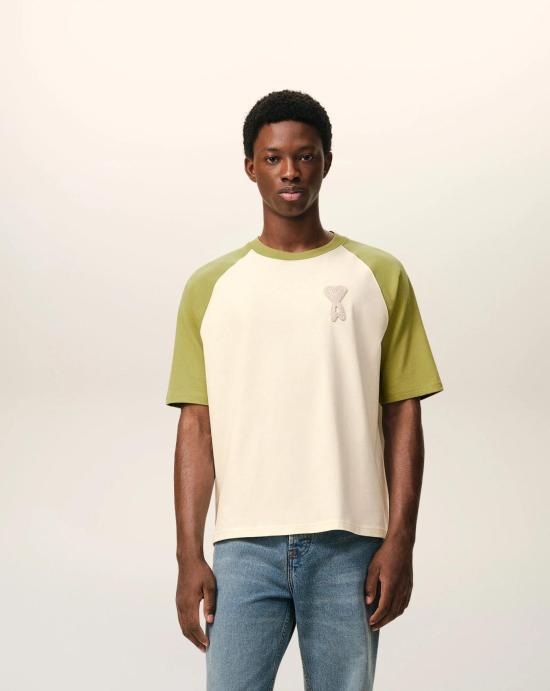 26SS 아미 코튼 아미 드 하트 니트 패치 티셔츠 UTS379726 A041 - AMI