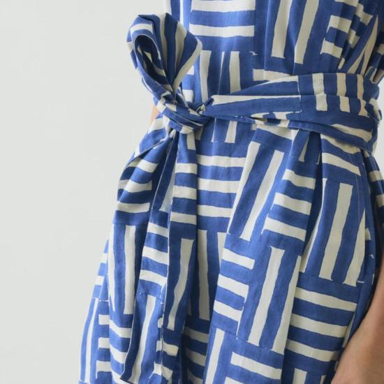  토스트 롱 스커트 블록 프린트 패치워크 스트라이프 드레스 딥 콘플라워 - TOAST