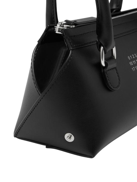 26SS MM6 메종마르지엘라 숄더백 SB6ZH0039 P9061T8013 Nero - MM6 MAISON MARGIELA