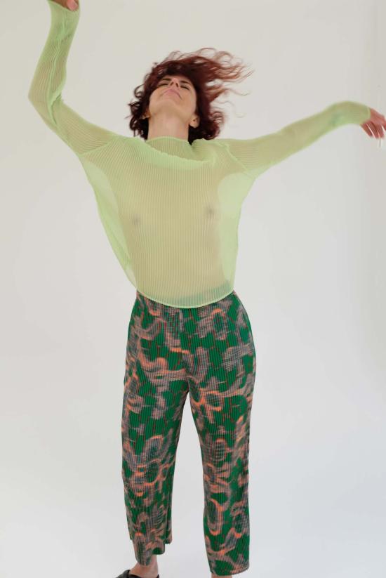  줄리아 호이어 긴팔 티셔츠 리 탑 라임 그린 - JULIA HEUER