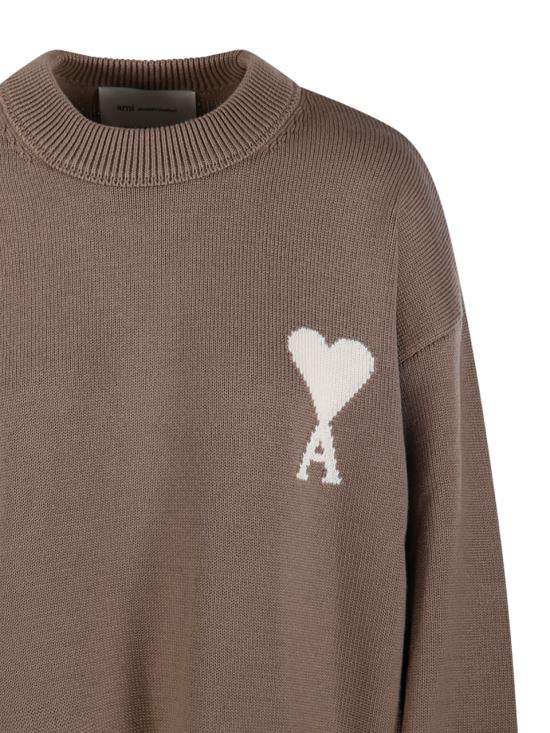 26SS 아미 ADC 울 & 코튼 크루넥 하트 스웨터 UKS859 KN0156 A117 BEIGE TAUPE ECRU DOM - AMI