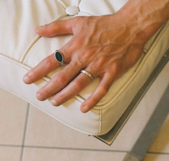  수 더 보이 반지 씬 밴드 링 - SUE THE BOY