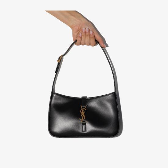 26SS 생로랑 LE 5 A 7 모노그램 토트백 657228 2R20W1000 Black - SAINT LAURENT