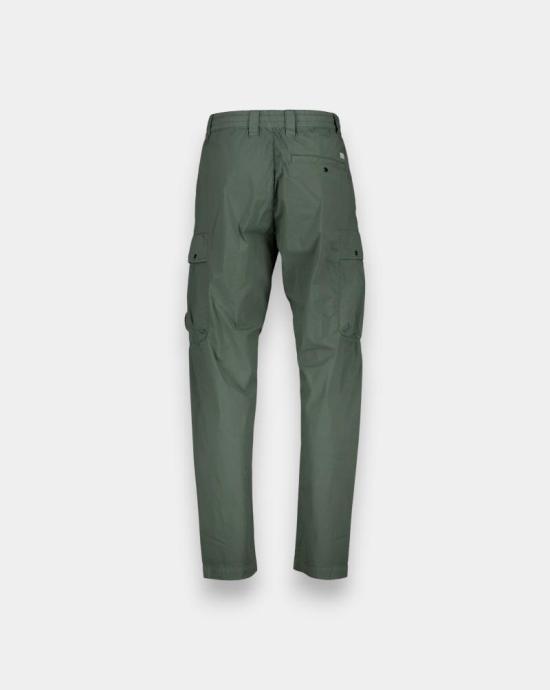 26SS 씨피 컴퍼니 스트레이트 팬츠 20CMPA255A006439G 668 LAUREL WREAT Green - C.P. COMPANY