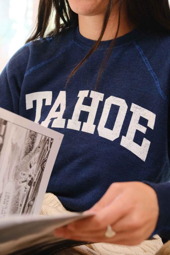  베스트 리가즈 긴팔 티셔츠 업사이클링 데스티네이션 굿즈 업사이클링 스웨트셔츠 네이비 드림 - BEST REGARDS