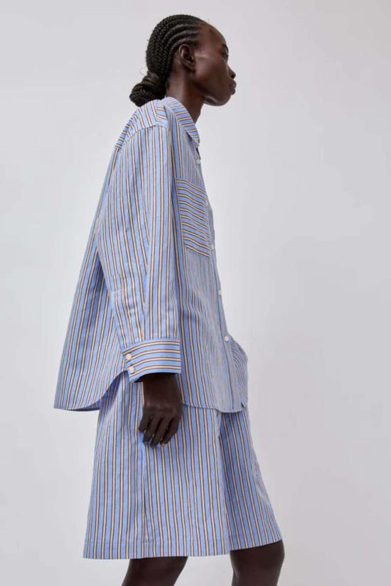  넘버 식스 셔츠 옥스포드 스트라이프 패턴의 6번 레이크 셔츠 - NO.6