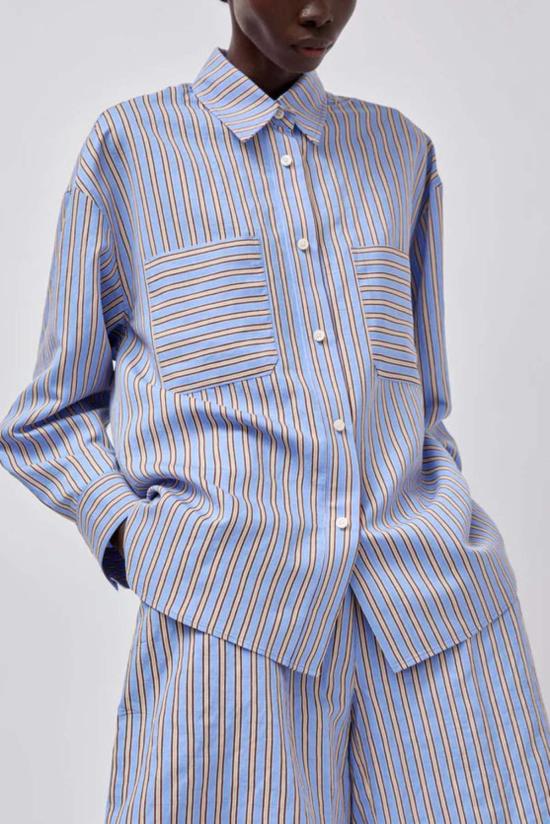  넘버 식스 셔츠 옥스포드 스트라이프 패턴의 6번 레이크 셔츠 - NO.6