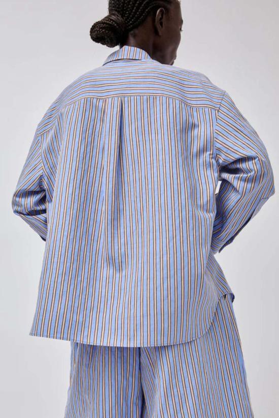  넘버 식스 셔츠 옥스포드 스트라이프 패턴의 6번 레이크 셔츠 - NO.6