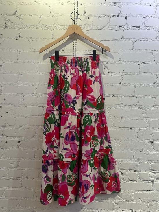  이퀘이션 롱 스커트