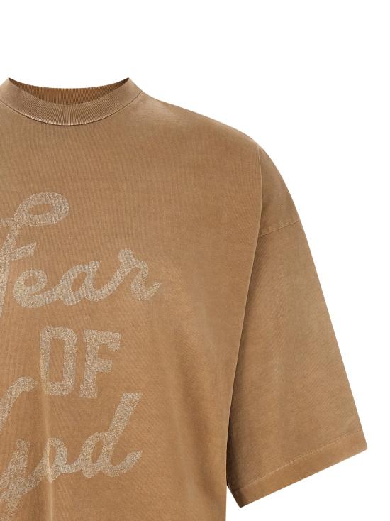 26SS 피어오브갓 반팔 티셔츠 FG9M109964HWJDUNEPEARL - FEAR OF GOD