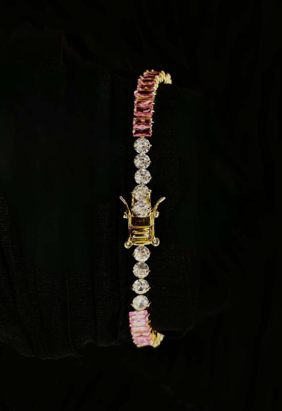  더 엔케이씨 스토어 팔찌 NKC 스토어 메이시 핑크 크리스탈 - The NKC Store