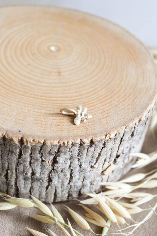  Erica Molinari 팔찌 에리카 몰리나리 14K 다이아몬드 아기 꿀벌 참 (0.35캐럿, 눈 & 배 부분)