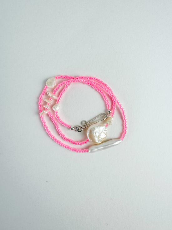  Millhouse Collection 목걸이/팬던트 밀하우스 컬렉션 아마 목걸이 브라이트 핑크 트랜스 - OTHER BRANDS