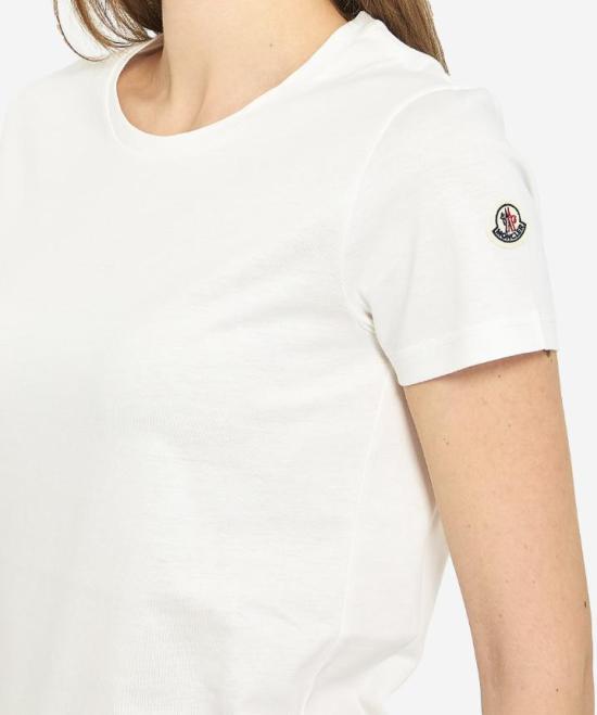 26SS 몽클레어 로고 패치 코튼 저지 티셔츠 L10938C73200V8058 033 NATURAL - MONCLER
