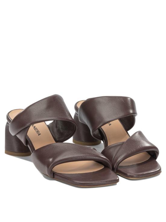 26SS 할마네라 힐/펌프스 DALLY01BARONCHIODINO - HALMANERA