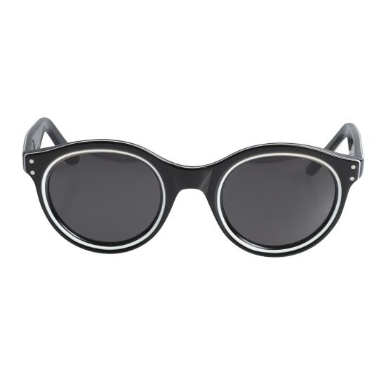  카돌 선글라스 리벳 디테일이 돋보이는 두껍고 볼드한 블랙 원형