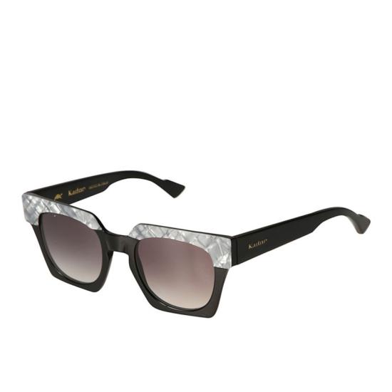  카돌 선글라스 질감이 돋보이는 은색 액센트가 있는 포르토피노 볼드 스퀘어 프레임 - KADOR