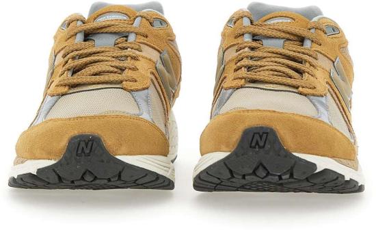 26SS 뉴발란스 2002 스니커즈 U2002RCEGREAT BEIGE - NEW BALANCE