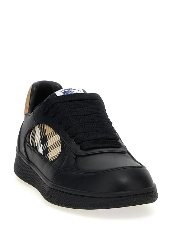 26SS 버버리 체크 테라스 스니커즈 8108650 BLACK SAND IP CHK DOM - BURBERRY