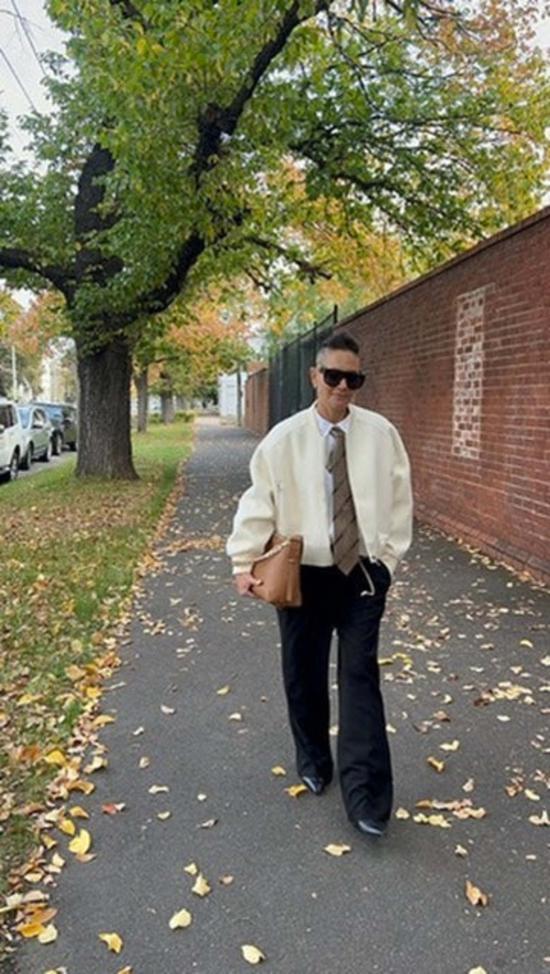  린제이 니콜라스 뉴욕 봄버 자켓 린지 니콜라스 뉴욕 스토우 봄버 재킷 - LINDSAY NICHOLAS NEW YORK