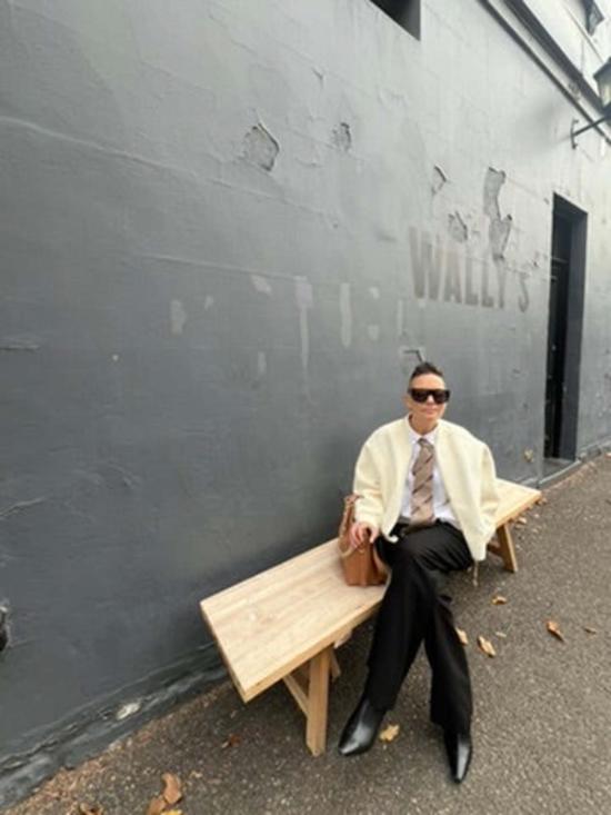  린제이 니콜라스 뉴욕 봄버 자켓 린지 니콜라스 뉴욕 스토우 봄버 재킷 - LINDSAY NICHOLAS NEW YORK