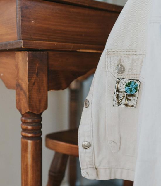  마트르 부미 브로치 발라 마니 비즈 장식 사랑 어머니 지구  핀 - MATR BOOMIE