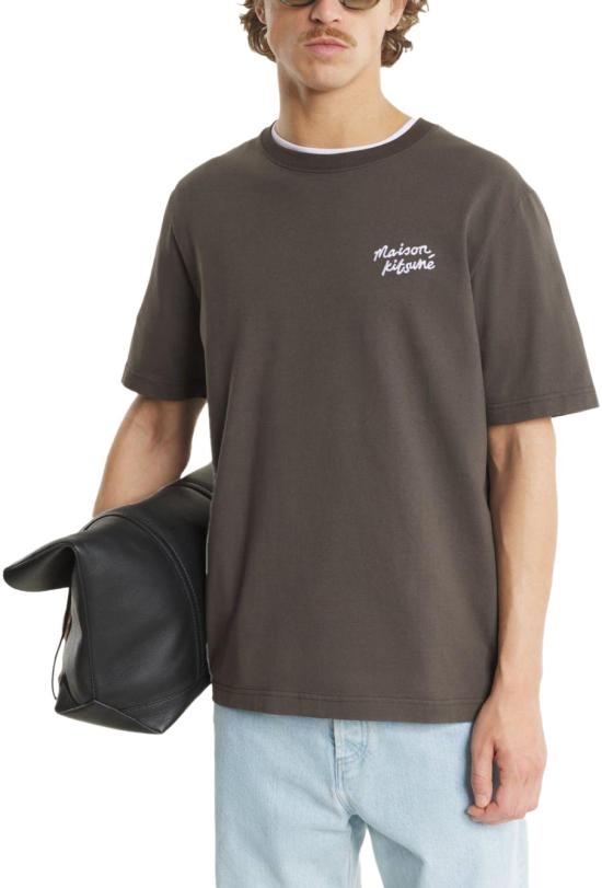 26SS 메종키츠네 핸드라이팅 컴포트 티셔츠 MM00126KJ7025 TAUPE - MAISON KITSUNE