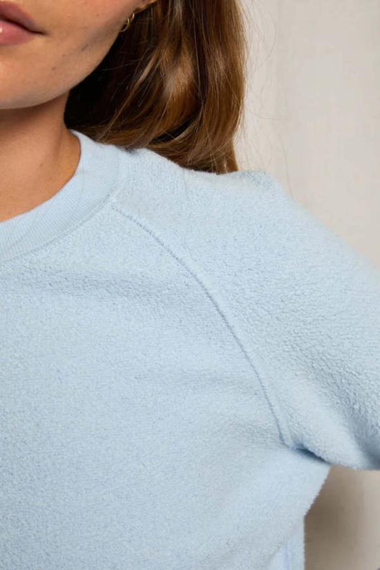  퍼펙트 화이트 티 스웨터 지기 리버스 플리스 크루넥 스웨트셔츠 - PERFECT WHITE TEE