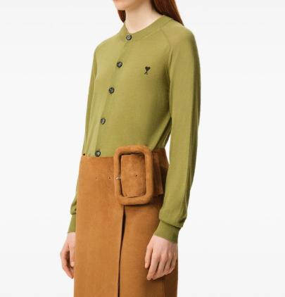 26SS 아미 ADC 울 크루넥 가디건 FKC386KN0039 A091 MATCHA NOIR - AMI