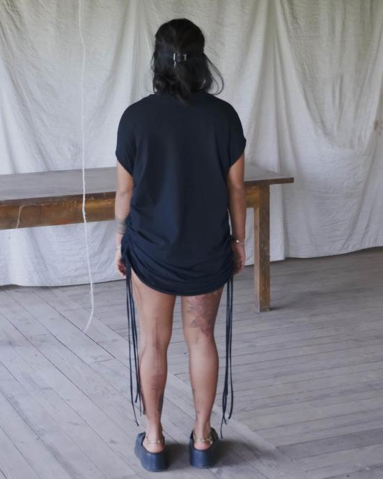  베이스레인지 숏 원피스 스틸 탱크 드레스 블랙 - BASERANGE