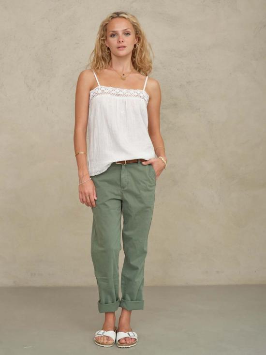  엠에이비이 캐미솔 M.A.B.E 베리 카미 화이트 - M.A.B.E