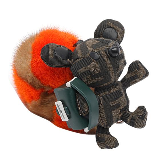 25FW 펜디 퍼렛 참 7AS410 AYECF1U87 Brown - FENDI