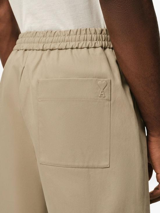 26SS 아미 코튼 엘라스티케이티드 웨이스트 아미 드 하트 쇼츠 HSO835CO0132 A036 Nude - AMI