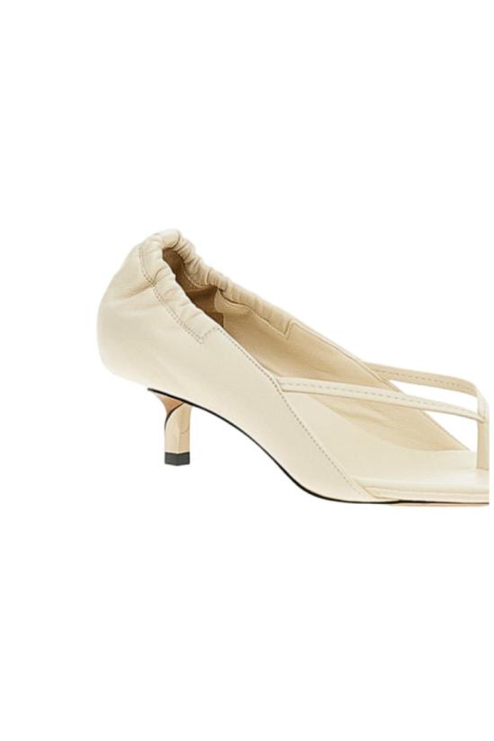 26SS 자크뮈스 힐/펌프스 FOW00204AC27L26115 White - JACQUEMUS