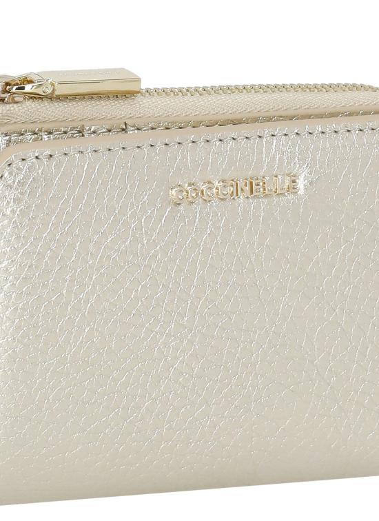 26SS 코치넬리 지갑 E2MW511D101 METALLIC SOFTJ84 Oro - COCCINELLE