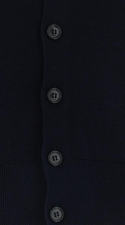 26SS 아미 ADC 스몰 하트 로고 V넥 가디건 FKC374001 414 MARINE ROUGE - AMI