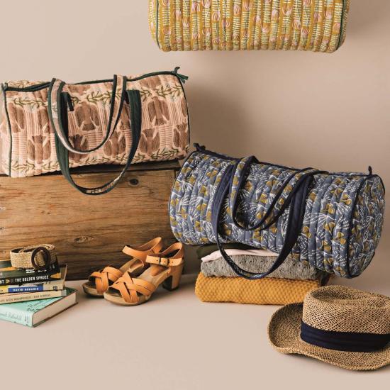  Danica Brands 더플백 Wildgrove 블록 프린트 위켄더 백 - OTHER BRANDS