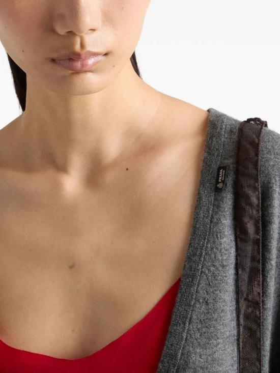 26SS 프라다 긴팔 티셔츠 P24C3G19VKSOOOF0480 Dark Grey - PRADA